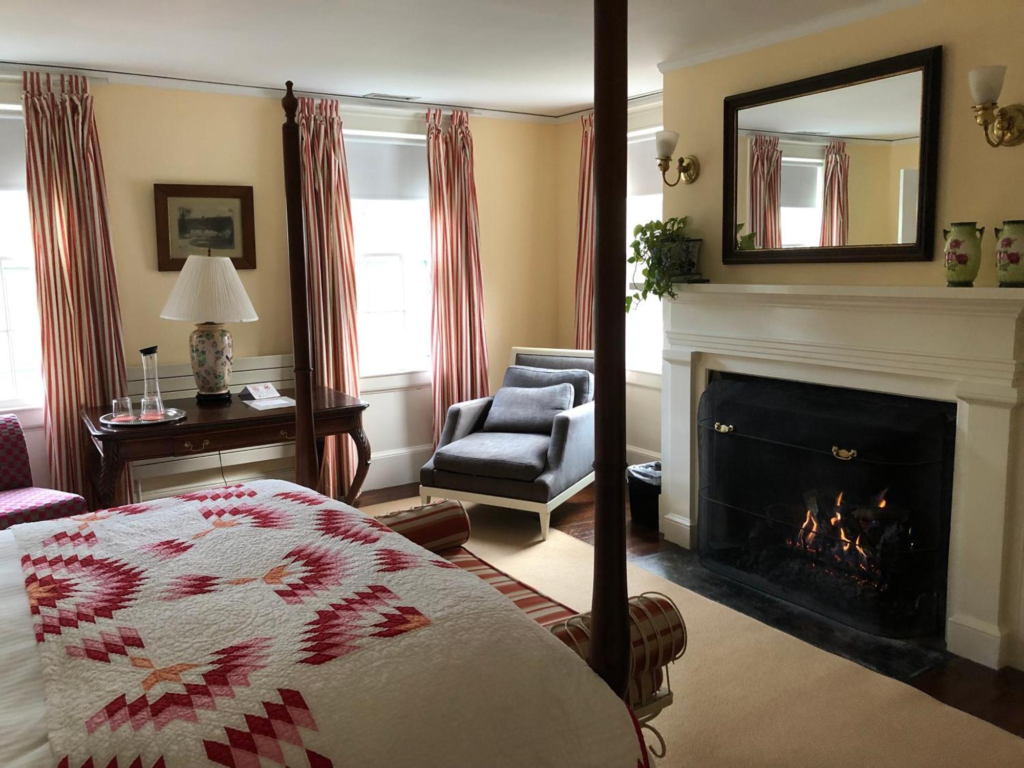 Bridgehampton Inn Ngoại thất bức ảnh